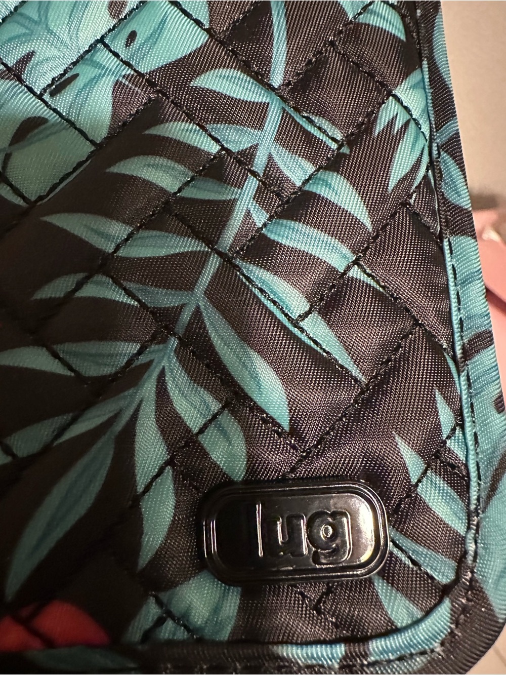 lug Quilted Leaf-Print Wallet in Teal and Black